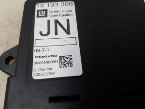 Opel Vectra C (2002–2008) Front door control unit 360572197 - 3