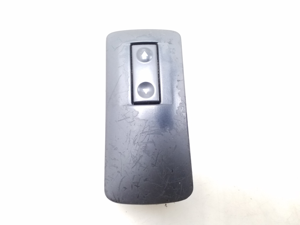 OPEL Vectra B (1995-1999) Front Right Door Window Switch 13203022 25057514