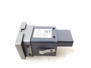 Opel Vectra C (2002–2008) Heated seat switch 13138252 - 3
