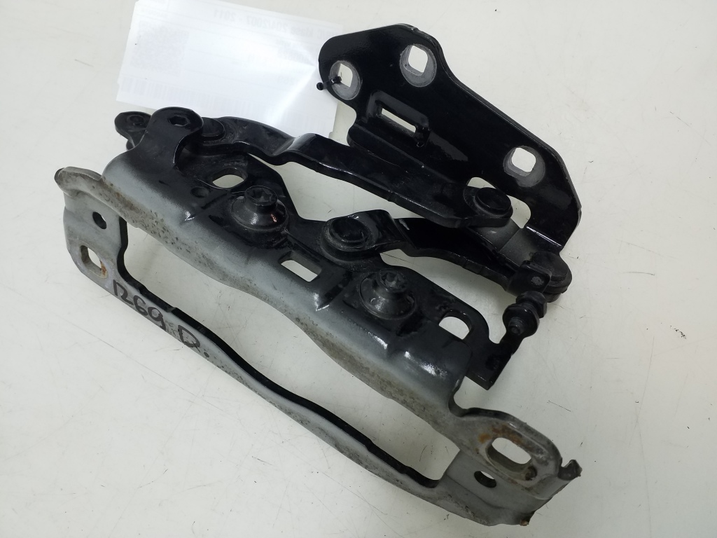 MERCEDES-BENZ C-Class W204/S204/C204 (2004-2015) Front Right Bonnet Hinge A2048800828 20979128