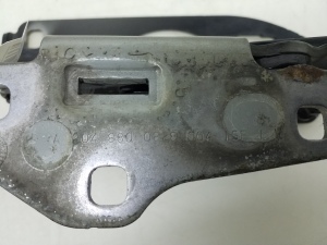  Engine cover hinge 