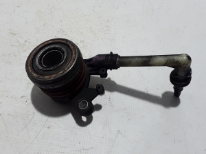 RENAULT Megane II (2002–2009) Siduri survelaager 306204431R - 2