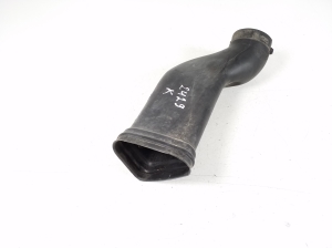  Air intake hose 