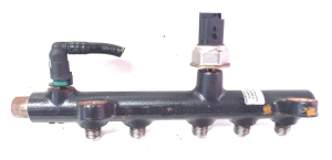 High-pressure fuel rail and its parts - 9674300080-04