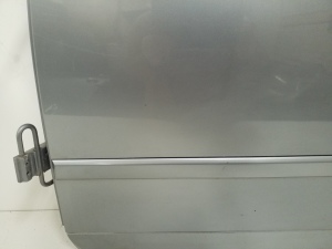  Rear side doors 