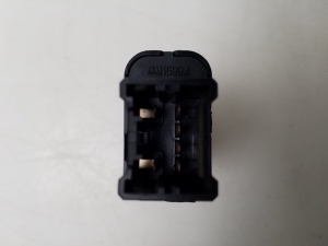 Honda Accord VI (1997–2002) Heated seat switch M15993 - 3