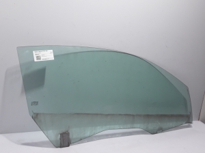   Fenster Scheibe Tür vorne  - 8200094793 