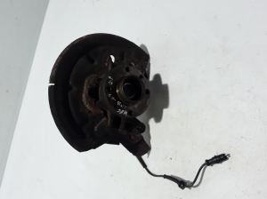 RENAULT Megane II (2002–2009) Front wheel hub 8200297032 - 2