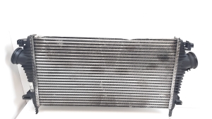  Intercooler radiator 