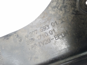 Mercedes Benz ML-Class 164 (2005–2011) Sonstiges Teil Kofferraum innen A2076930133 - 2