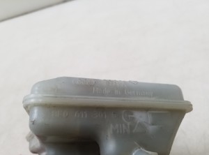 AUDI A4 B7 (2004–2008) Brake master cylinder - 4