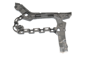 Rear bumper bracket - 3G9807375