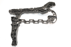Volkswagen Passat B8 (2014–2023) Rear bumper bracket 3G9807375 - 4