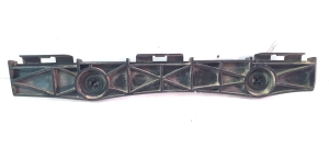 Rear bumper bracket - 52157-53040
