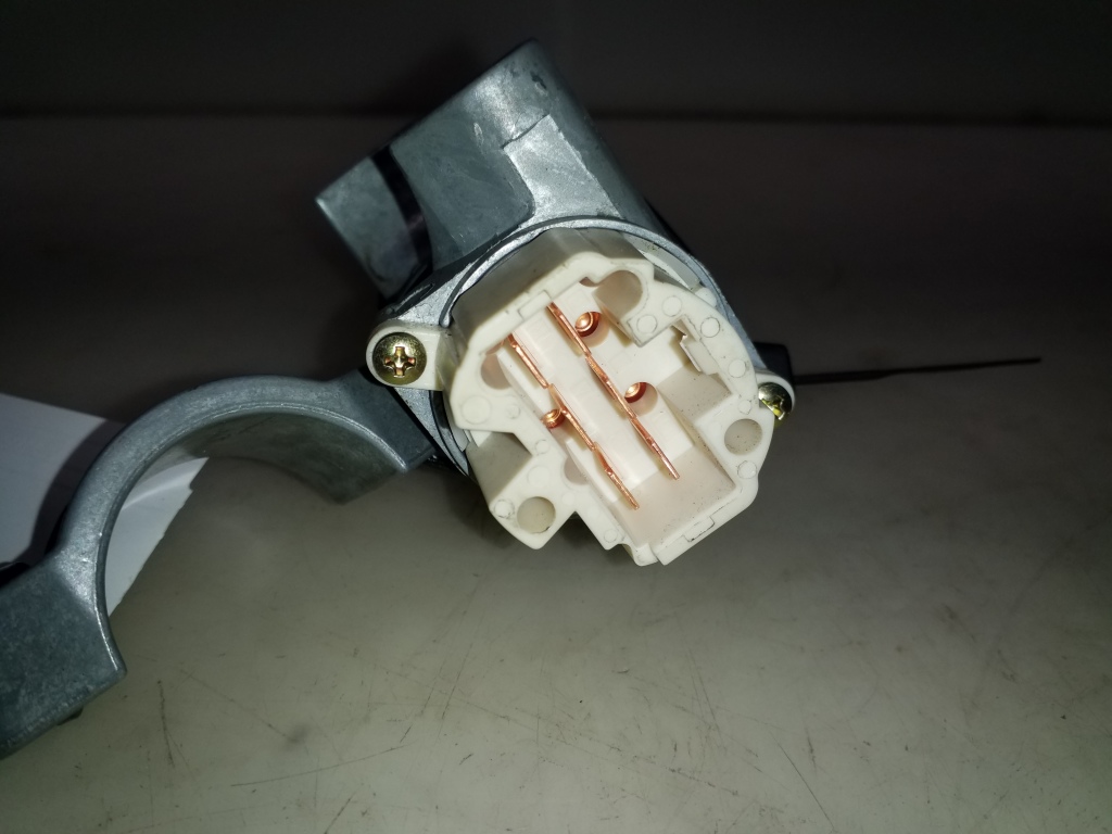 Used NISSAN XTrail Ignition switch