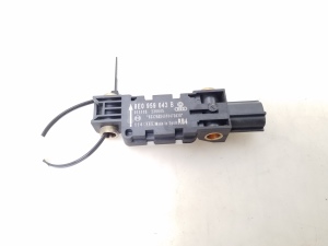AUDI A4 B7 (2004–2008) Airbag sensor 8E0959643B - 2