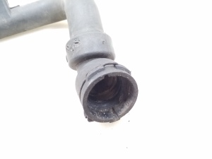 AUDI A4 B7 (2004–2008) Hose 8E0121101C - 2