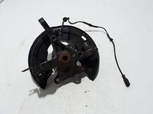  Rear hub 