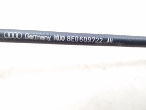 AUDI A4 B7 (2004–2008) Parking brake cable 8E0609722AH - 3
