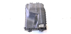 Kia Sorento (2009–2014) Luftfiltergehäuse 28111-2W300 - 3