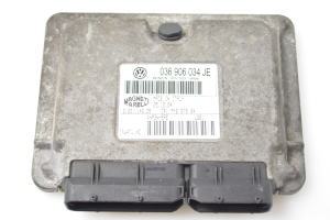 Calculateur moteur - 036906034JE