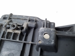 Opel Vectra C (2002–2008) Batteriehalter 24413805 - 6