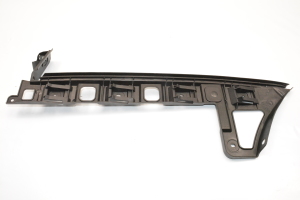 Rear bumper bracket - 3C5807394