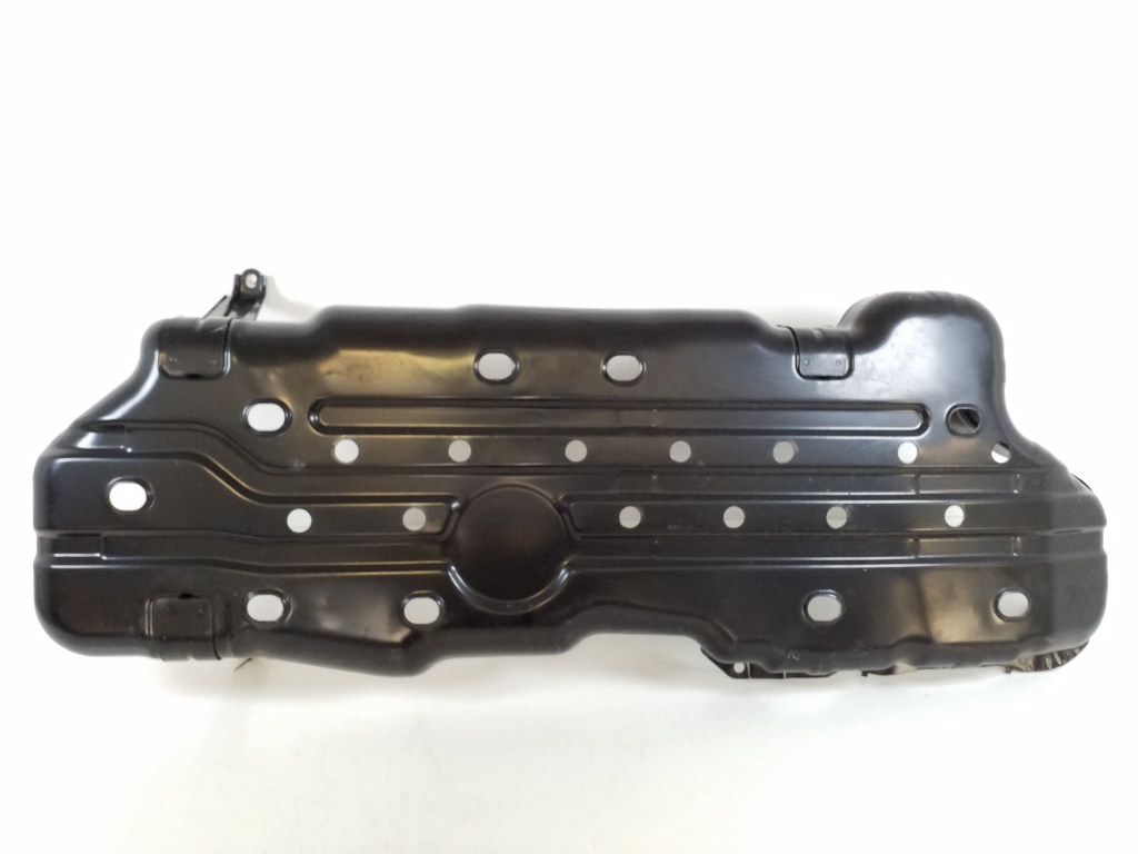 Used TOYOTA Land Cruiser Fuel tank protection 7760660190