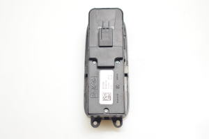 VOLVO C30 (2006–2013) Priekšējo durvju stikla slēdzis 30773208 - 3