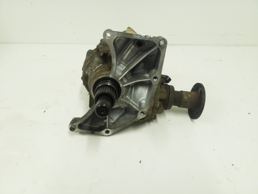 NISSAN X-Trail T30 (2001-2007) Reductor față 8H513 25057649