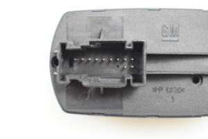 Opel Corsa D (2006–2014) Front door glass switch 13258521AA - 2