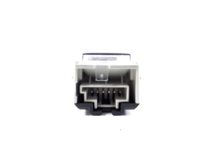 Mercedes Benz A-Class 177 (2018–2026) Tagumine sisevalgustuspaneel A0009064705 - 3