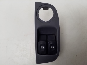 Front door glass switch - 7700429070 