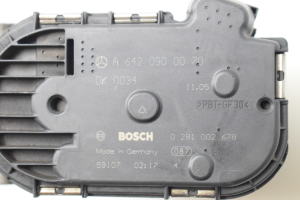 Mercedes Benz S-Class 221 (2005–2013) Gaasiklapp A6420900070 - 2