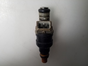 RENAULT Safrane I (1992–2000) Degvielas sprausla 0280150831 - 2