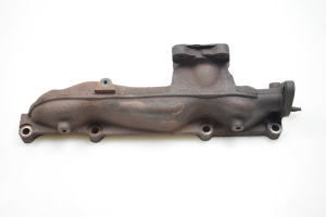  Exhaust manifold 