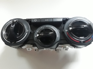 Peugeot 208 (2012–2019) Heater control panel 96722483ZD - 2