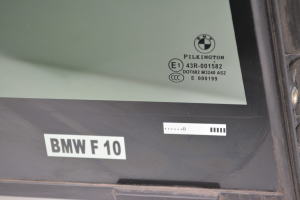 BMW 5 SERIES F10 (2010–2017) Aizmugurējo sānu durvju trīsstūrveida stikls 7182026 - 2