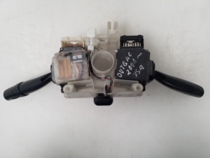 Subaru Outback (1999–2003) Schalter und seine Teile 83111AE41 - 3
