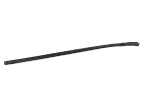  Windscreen strut outer 