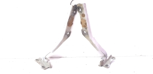 Suzuki Alto VII-HA25 (2009–2014) Hood hinge - 3