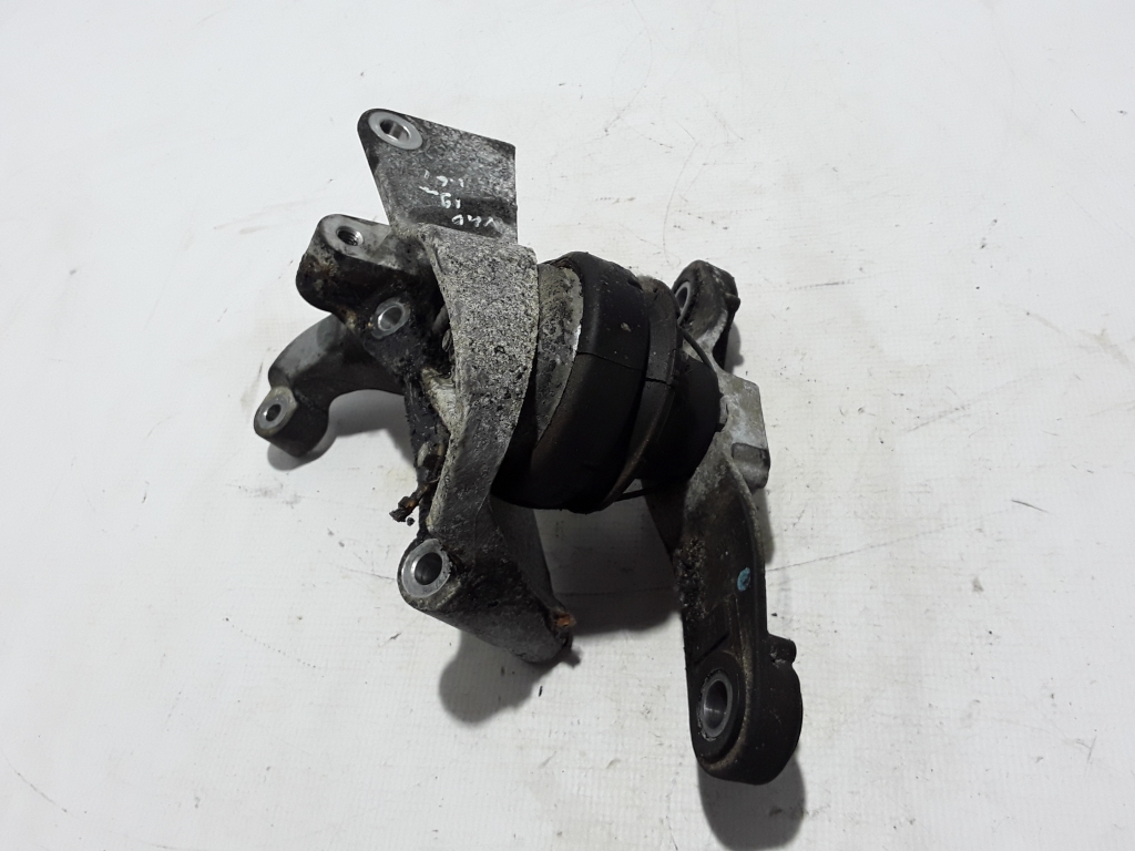 VOLVO V40 2 generation (2012-2020) Support moteur côté droit 31359635 22427438