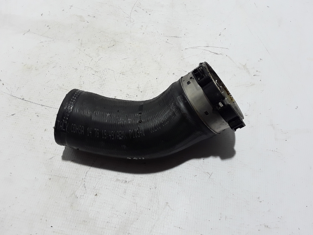 VOLVO V40 2 generation (2012-2020) Right Side Intercooler Hose 31657738 22427430