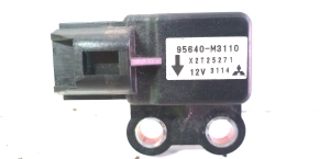 Hyundai Terracan (2004–2007) Airbagsensor 95640-M3110