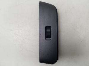 Rear side door window switch - 09170045 