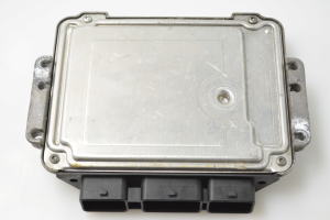 Ford C-MAX (2003–2010) Engine control unit 3M5112A650MA - 2