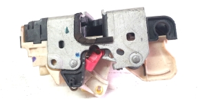 Jeep Compass MK49 (2006–2016) Front door lock - 2