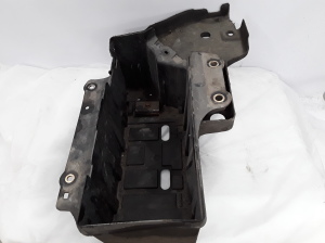 RENAULT Master II (1998–2010) Batteriehalter 8200544772 - 3