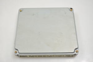 TOYOTA RAV 4 A2 (2000–2005) Kütusepumba juhtimismoodul 8966142A21 - 4