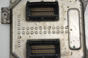 Opel Vectra C (2002–2008) Engine control unit 55355631 - 2